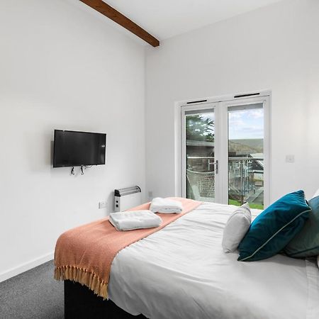 Coppercroft Cottage - Stunning Coastal Home, Walk To Beach, Sleeps 4 Porthtowan Exterior photo